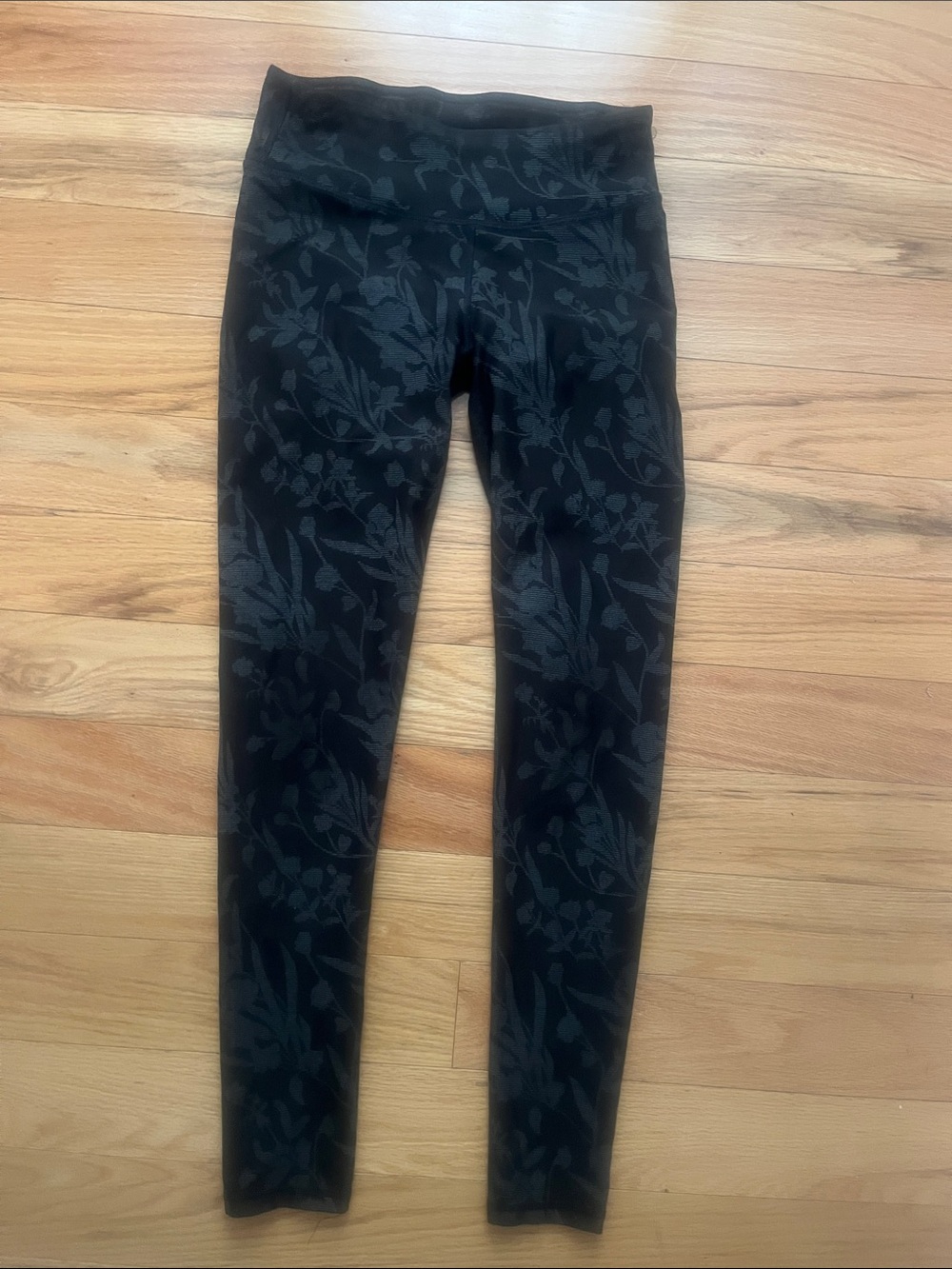 Black Floral Jacquard Leggings